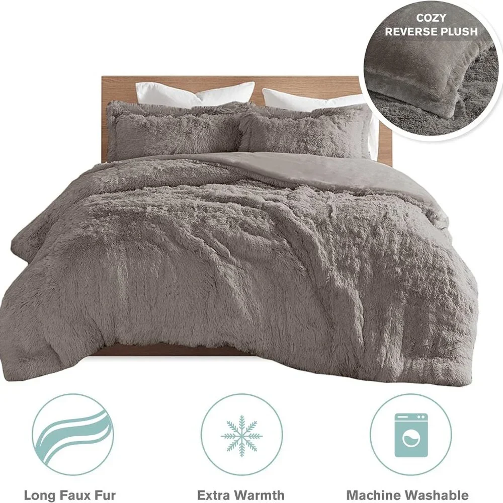 Shaggy Duvet with Quilted Box Design